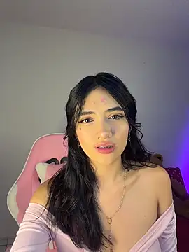 Snapshot of mandy222_ chatting on May 17, 2026, 2:22 am mandy222 online show from May 17, 2026, 2:22 am