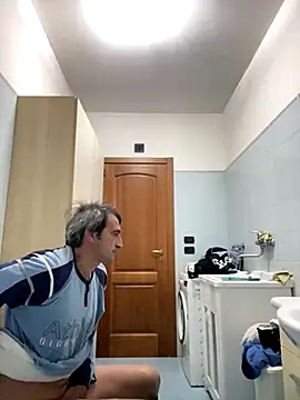 Snapshot of sasatimido chatting on November 14, 2025, 6:28 am sasatimido online show from November 14, 2025, 6:28 am