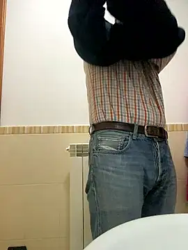 Snapshot of sasatimido chatting on January 13, 2026, 5:33 am sasatimido online show from January 13, 2026, 5:33 am