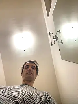 Snapshot of sasatimido chatting on November 24, 2025, 5:18 am sasatimido online show from November 24, 2025, 5:18 am