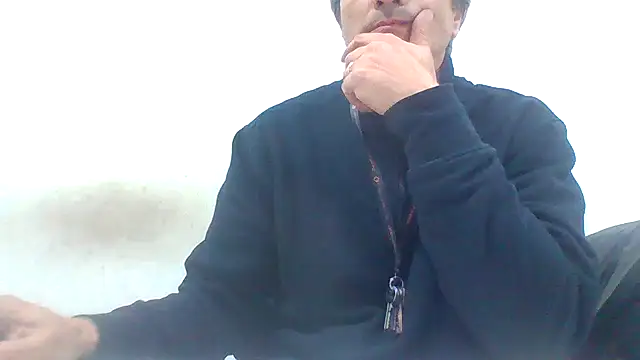 Snapshot of sasatimido chatting on November 14, 2025, 8:45 pm sasatimido online show from November 14, 2025, 8:45 pm