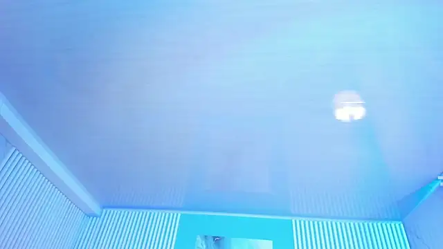 bellarivera  online show from November 6, 2025, 7:07 pm