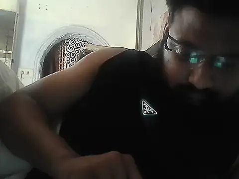 Snapshot of Dollseye chatting on February 18, 2026, 5:38 am Dollseye online show from February 18, 2026, 5:38 am