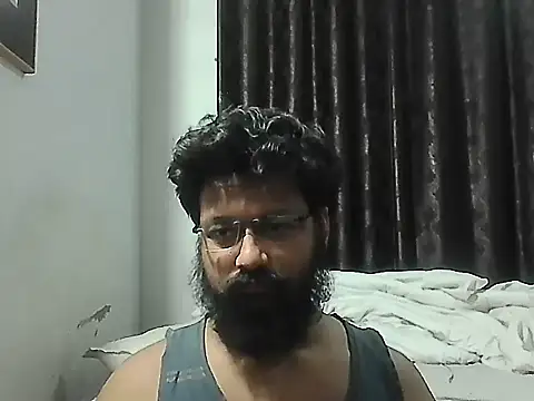 Dollseye online show from April 4, 2026, 5:19 pm