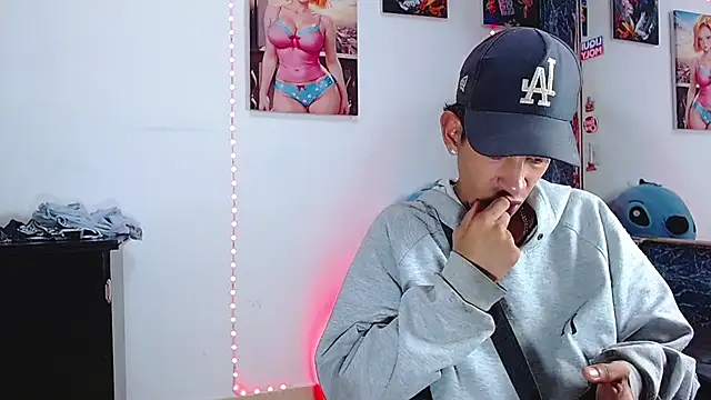 briamhoconor xh online show from November 9, 2025, 12:25 am