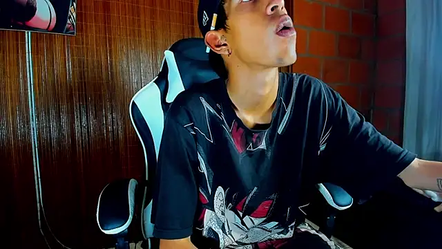 Snapshot of briamhoconor_xh chatting on February 8, 2026, 3:26 am briamhoconor xh online show from February 8, 2026, 3:26 am