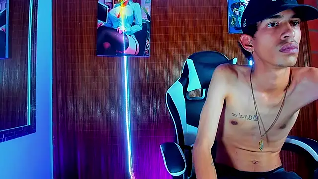 Snapshot of briamhoconor_xh chatting on February 11, 2026, 1:27 am briamhoconor xh online show from February 11, 2026, 1:27 am