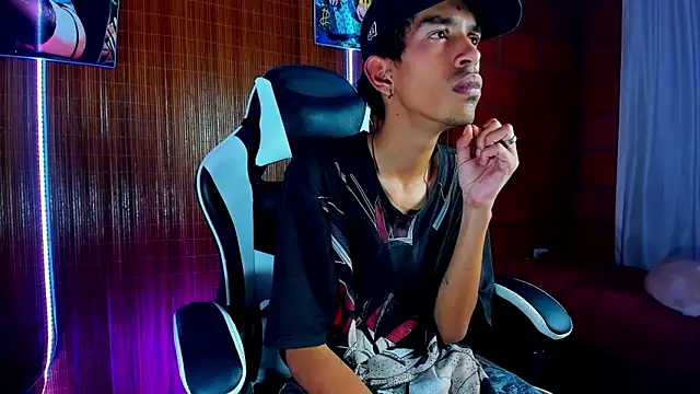 Snapshot of briamhoconor_xh chatting on February 5, 2026, 5:14 am briamhoconor xh online show from February 5, 2026, 5:14 am