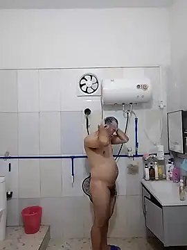 yuanwen574 online show from April 29, 2026, 5:52 pm