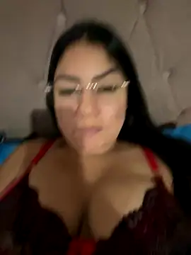Snapshot of julianamascarada chatting on November 22, 2025, 1:15 am julianamascarada online show from November 22, 2025, 1:15 am
