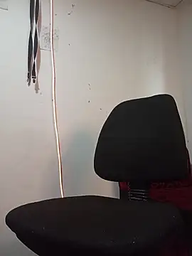 Tattoboy19cm online show from April 13, 2026, 7:29 pm