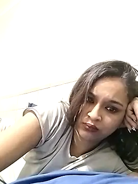 cute indianxo online show from October 27, 2025, 12:33 am