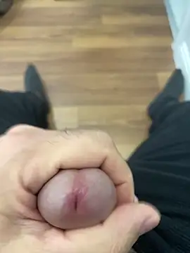 Heros2000 online show from December 19, 2025, 7:11 am