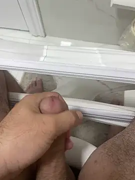 Heros2000 online show from April 25, 2026, 5:21 am