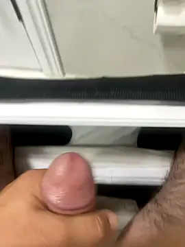 Heros2000 online show from October 1, 2025, 11:03 am