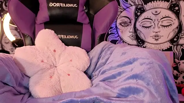 Gaia Gatex online show from April 18, 2026, 2:52 pm