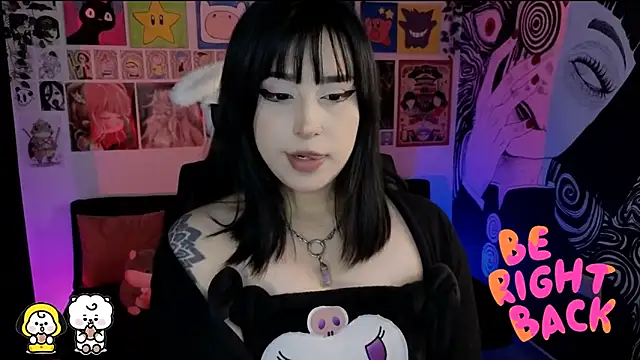 Yuhwan  online show from January 5, 2026, 9:18 pm