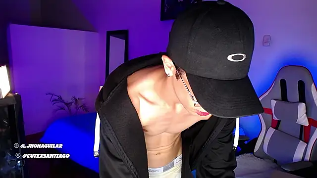 santiago cutex online show from March 31, 2026, 11:45 am