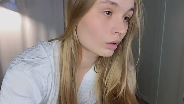 lisa schiele online show from March 6, 2026, 8:15 pm