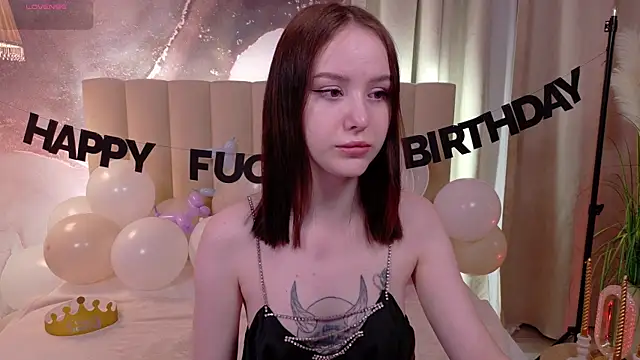 MarySparkle online show from November 2, 2025, 4:17 am