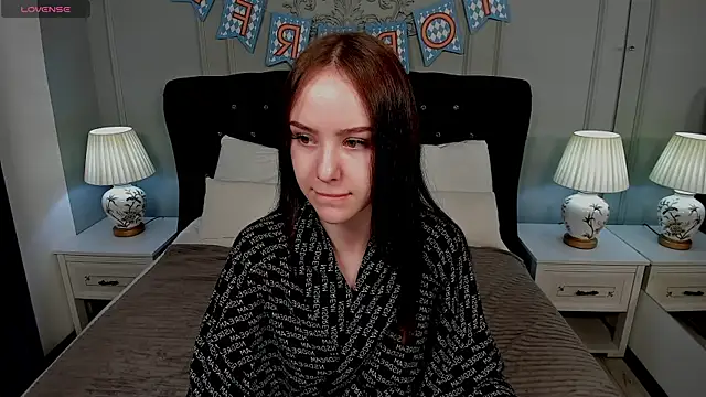 MarySparkle online show from September 27, 2025, 2:39 am