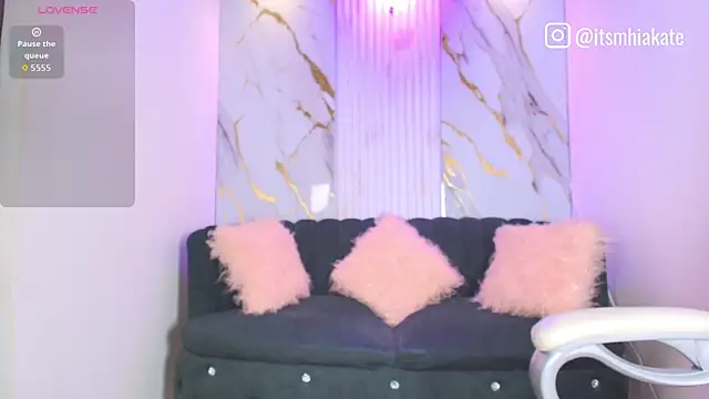 Snapshot of Mhiaa_Sweet chatting on October 3, 2025, 12:06 pm Mhiaa Sweet online show from October 3, 2025, 12:06 pm