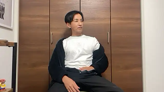 Snapshot of Bonz_Buonz chatting on November 20, 2025, 3:23 pm Bonz Buonz online show from November 20, 2025, 3:23 pm