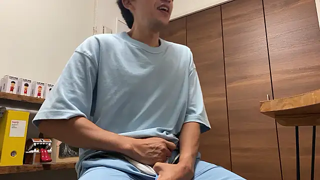 Snapshot of Bonz_Buonz chatting on October 5, 2025, 3:14 pm Bonz Buonz online show from October 5, 2025, 3:14 pm