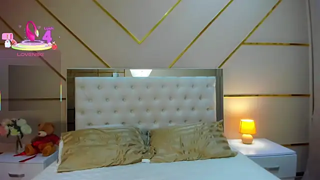 BeatriceAddams online show from September 10, 2025, 11:37 pm