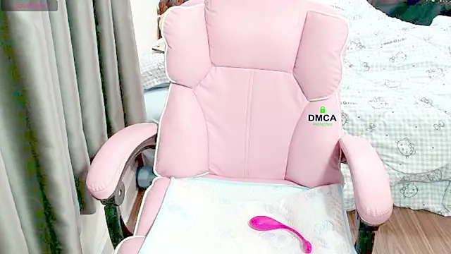 Cindy Cutiegirl online show from April 17, 2026, 10:23 pm