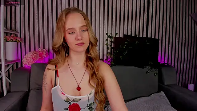 Casey Sweeet online show from April 4, 2026, 3:07 pm