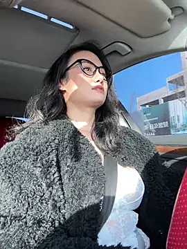 wen521 online show from December 2, 2025, 1:28 am