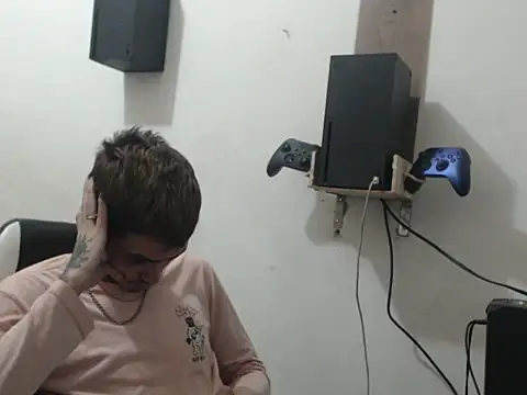 acostawi online show from April 27, 2026, 8:34 am