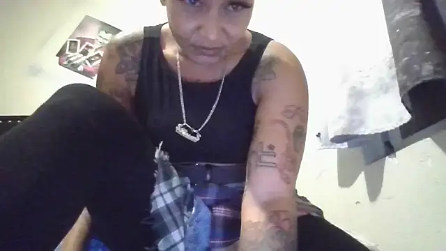 Flossee online show from September 26, 2025, 11:17 am