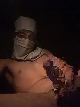 Snapshot of maroocandick chatting on November 3, 2025, 7:28 pm maroocandick online show from November 3, 2025, 7:28 pm