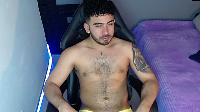 adamhairy online show from November 8, 2025, 8:12 pm