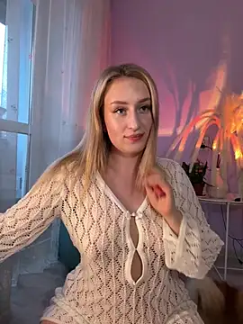 KassandraTress online show from February 24, 2026, 4:08 pm