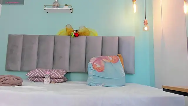 genesis4u online show from December 15, 2025, 12:11 pm