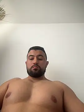 DoctorArabe3 online show from December 18, 2025, 12:53 pm