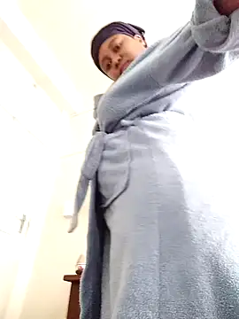 AcetousAbb online show from December 4, 2025, 5:06 am