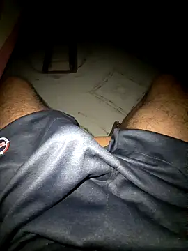 Snapshot of ServiceBoy2 chatting on October 5, 2025, 5:58 pm ServiceBoy2 online show from October 5, 2025, 5:58 pm