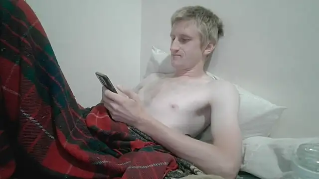 Snapshot of tcute0 chatting on May 28, 2026, 7:20 pm tcute0 online show from May 28, 2026, 7:20 pm