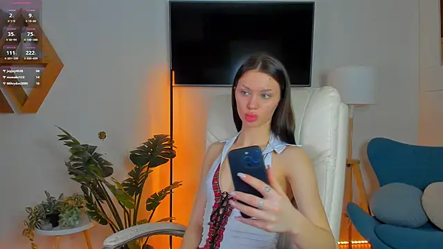 Cherry   Kiss online show from December 3, 2025, 8:14 am