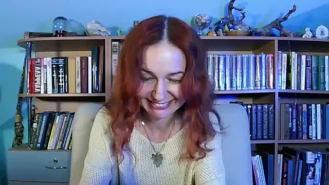 Foxilady357 online show from April 5, 2026, 1:40 pm