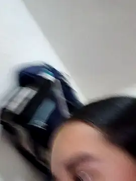 Valenn fernandez online show from September 24, 2025, 9:54 pm