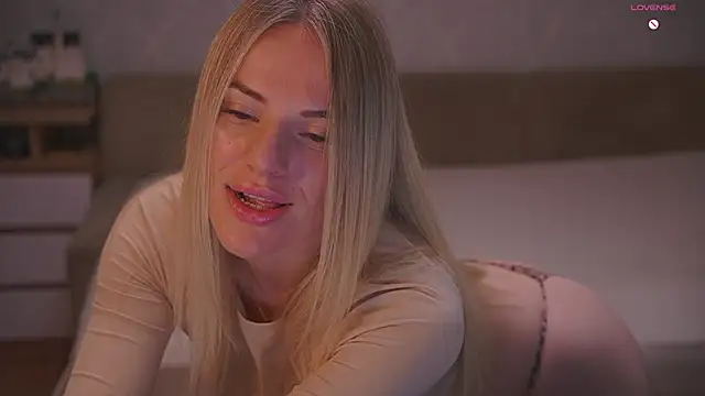 Vanille Mystery online show from February 1, 2026, 8:07 pm