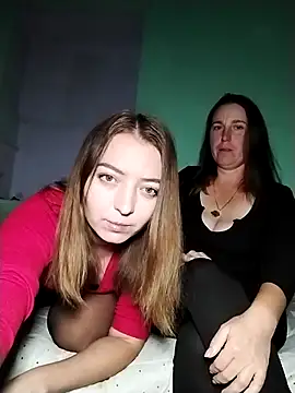 Snapshot of Viktoriia27 chatting on September 20, 2025, 8:03 pm Viktoriia27 online show from September 20, 2025, 8:03 pm