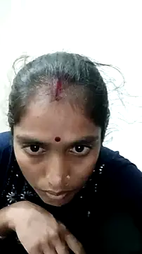 Guriya0076 online show from November 20, 2025, 12:50 pm