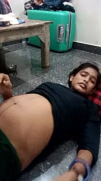 Guriya0076 online show from September 29, 2025, 4:23 pm