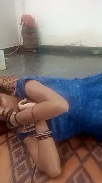 Guriya0076 online show from October 4, 2025, 4:30 pm